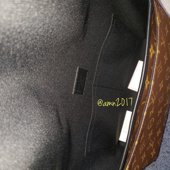 Louis Vuitton Monogram Magnetic Messenger - Picture 10 of 15